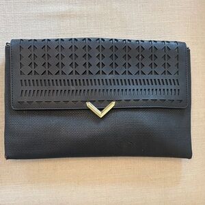 Stella & Dot Black Textured Clutch